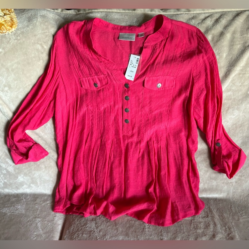 NWT Ave Pink Button Women’s lightweight blouse 18/20